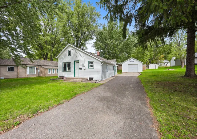 Photo 1 of Single family home for sale at 308 7th Avenue N, Sauk Rapids, MN 56379 | MLS# 7140936 | Listing updated on 2026-10-07