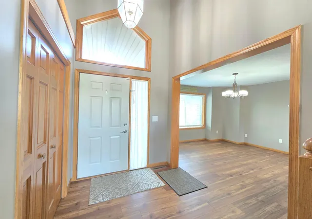 Photo 3 of Sale Pending at 4625 Edinbrook Ter, Minneapolis, MN 55443 | MLS# 7140955 | Listing updated on 2026-09-29