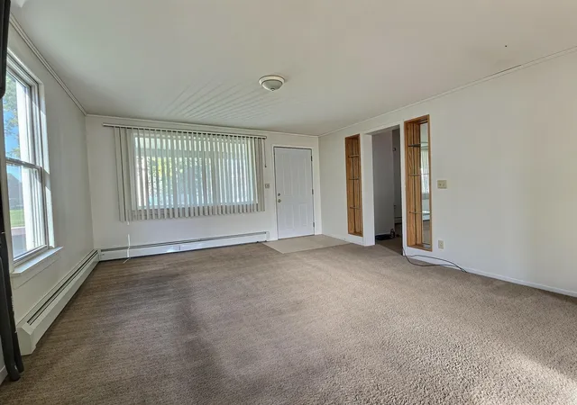 Photo 1 of Single family home for sale at 229 S Elm St, Fairmont, MN 56031 | MLS# 7140995 | Listing updated on 2026-09-22
