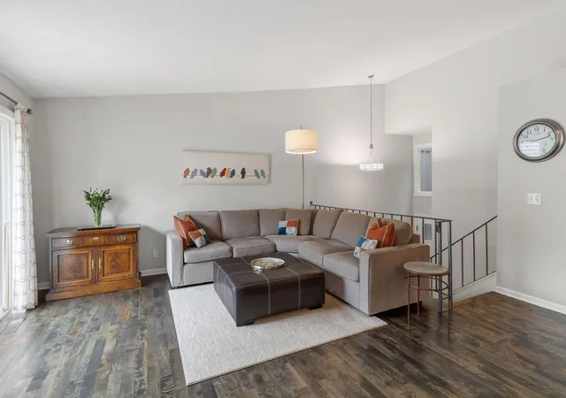 Photo 3 of Sale Pending at 6304 Falcon Ct, Minneapolis, MN 55436 | MLS# 7140999 | Listing updated on 2026-10-05