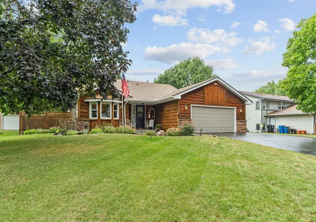 Photo 2 of Single family home for sale at 8989 Kirkwood Cir N, Maple Grove, MN 55369 | MLS# 7141004 | Listing updated on 2026-10-08
