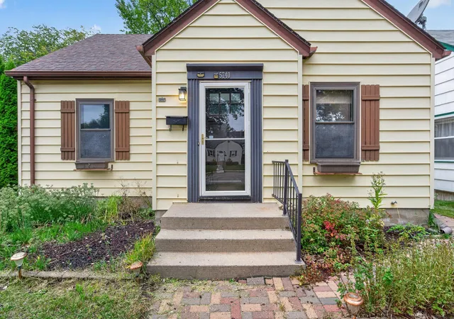 Photo 3 of Single family home for sale at 5740 22nd Avenue S, Minneapolis, MN 55417 | MLS# 7141038 | Listing updated on 2026-10-04