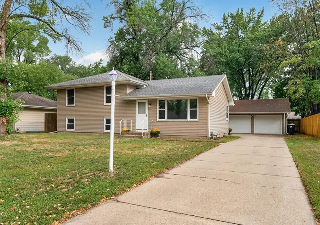 Photo 1 of Single family home for sale at 3045 116th Avenue Nw, Minneapolis, MN 55433 | MLS# 7141054 | Listing updated on 2026-09-20