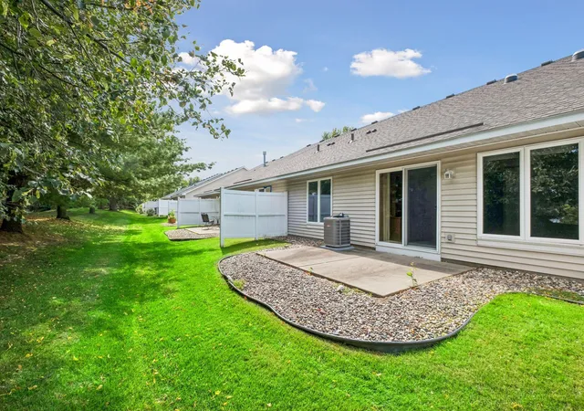Photo 3 of Single family home for sale at 7929 Barrymore Ln, Saint Paul, MN 55125 | MLS# 7141066 | Listing updated on 2026-09-29