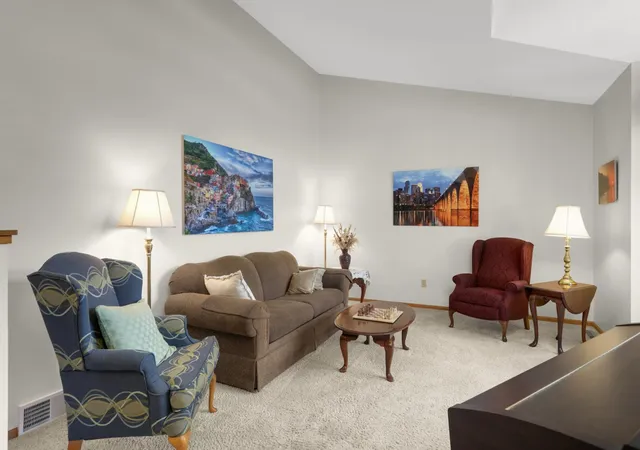 Photo 3 of Single family home for sale at 3266 Rolling Hills Dr, Saint Paul, MN 55121 | MLS# 7141067 | Listing updated on 2026-09-19