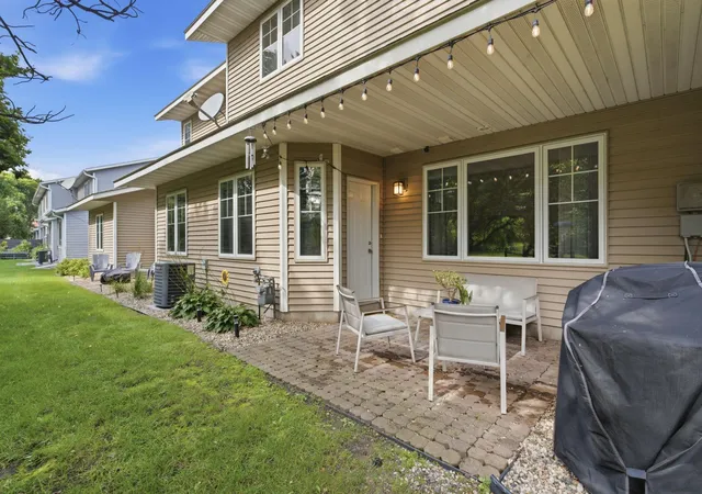 Photo 2 of Single family home for sale at 340 Martinson Blvd, Spicer, MN 56288 | MLS# 7141075 | Listing updated on 2026-10-21