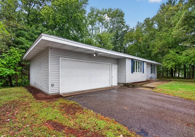 Photo 2 of Sale Pending at 20540 Polk St Ne, Cedar, MN 55011 | MLS# 7141084 | Listing updated on 2026-10-05