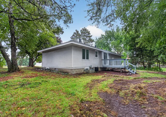 Photo 3 of Sale Pending at 20540 Polk St Ne, Cedar, MN 55011 | MLS# 7141084 | Listing updated on 2026-10-05