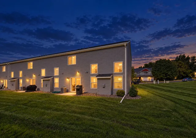 Photo 2 of Single family home for sale at 7757 Sterling Dr, Rockford, MN 55373 | MLS# 7141093 | Listing updated on 2026-09-29