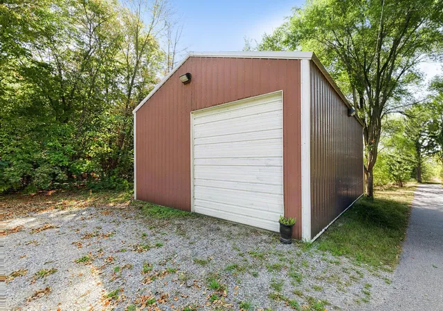 Photo 3 of Sale Pending at 21484 Forest Hl Rd, Richmond, MN 56368 | MLS# 7141095 | Listing updated on 2026-10-02