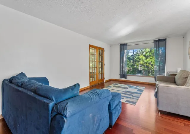 Photo 3 of Single family home for sale at 315 17th Avenue N, South Saint Paul, MN 55075 | MLS# 7141099 | Listing updated on 2026-09-12
