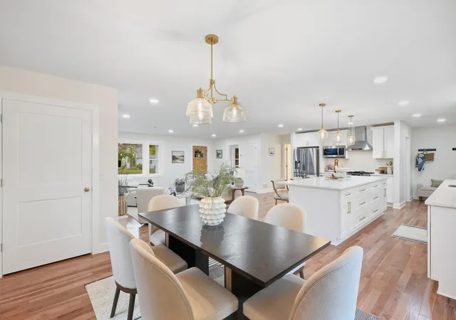 Photo 3 of Single family home for sale at 5709 Sheridan Ave S, Minneapolis, MN 55410 | MLS# 7141104 | Listing updated on 2026-10-29