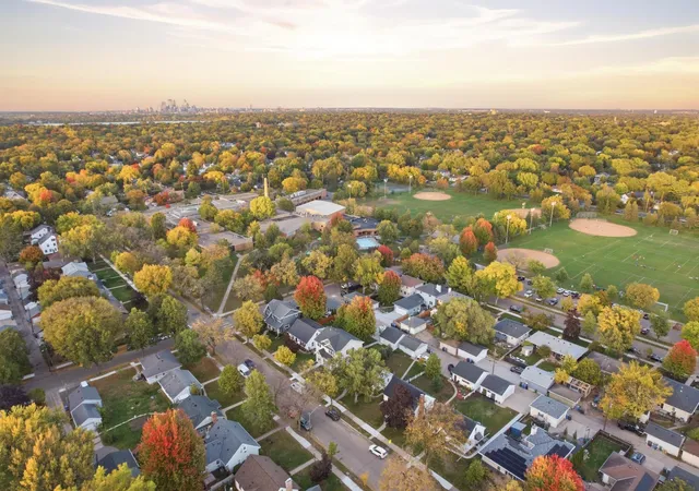 Photo 3 of Single family home for sale at 5709 Sheridan Ave S, Minneapolis, MN 55410 | MLS# 7141104 | Listing updated on 2026-10-10