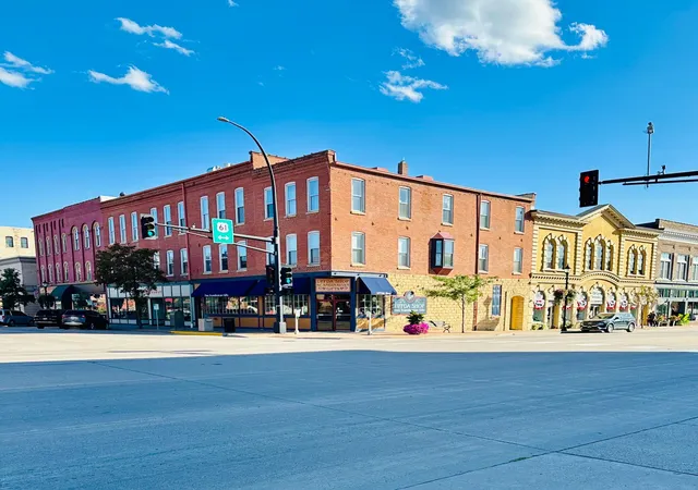 Photo 2 of Condo for sale at 405 Main St #304, Red Wing, MN 55066 | MLS# 7141107 | Listing updated on 2026-09-12