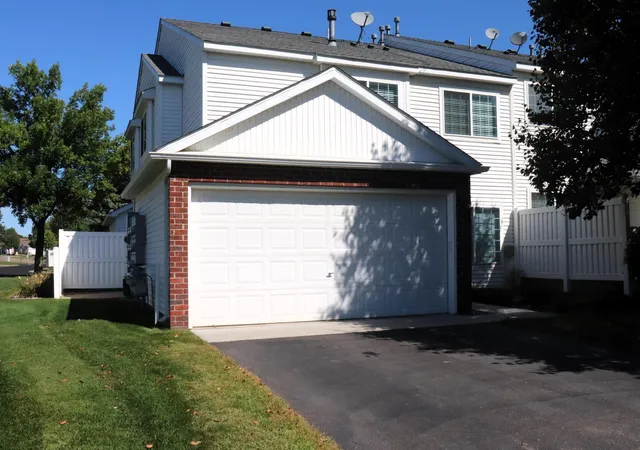 Photo 1 of Single family home for sale at 15744 Flackwood Ave #152, Saint Paul, MN 55124 | MLS# 7141112 | Listing updated on 2026-10-08
