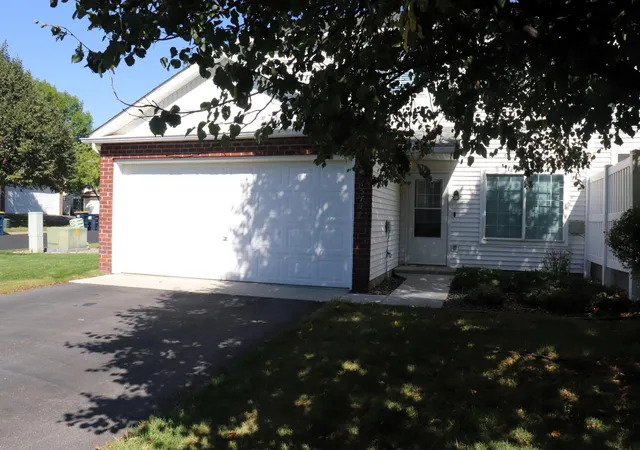 Photo 3 of Single family home for sale at 15744 Flackwood Ave #152, Saint Paul, MN 55124 | MLS# 7141112 | Listing updated on 2026-10-08