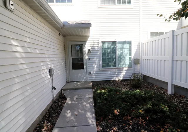Photo 4 of Single family home for sale at 15744 Flackwood Ave #152, Saint Paul, MN 55124 | MLS# 7141112 | Listing updated on 2026-10-08