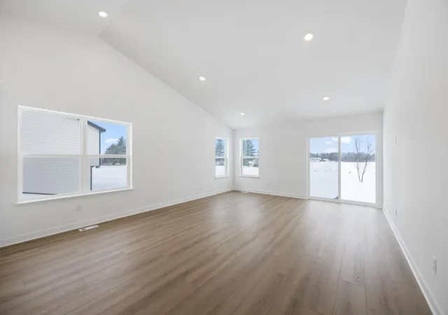 Photo 4 of Single family home for sale at 16806 Ebony St NW, Anoka, MN 55303 | MLS# 7141121 | Listing updated on 2026-10-06