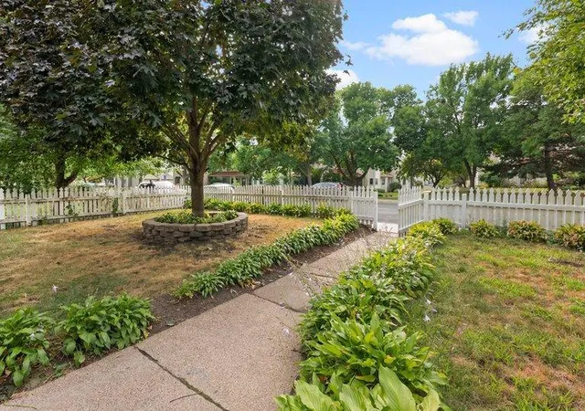 Photo 4 of Single family home for sale at 3529 4th Avenue S, Minneapolis, MN 55408 | MLS# 7141124 | Listing updated on 2026-10-06