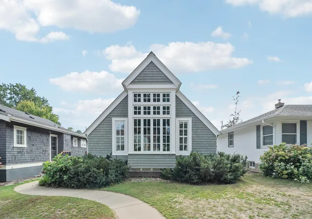 Photo 1 of Single family home for sale at 1170 Fairmount Ave, Saint Paul, MN 55105 | MLS# 7141132 | Listing updated on 2026-10-20