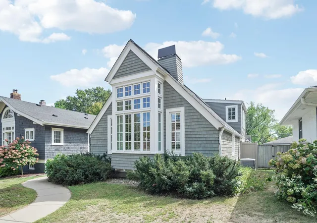Photo 1 of Single family home for sale at 1170 Fairmount Ave, Saint Paul, MN 55105 | MLS# 7141132 | Listing updated on 2026-10-20