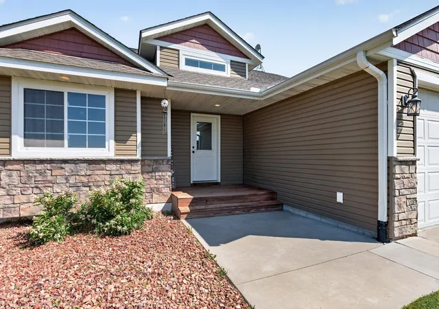 Photo 2 of Sale Pending at 21050 336th Street, Taylors Falls, MN 55084 | MLS# 7141161 | Listing updated on 2026-10-08