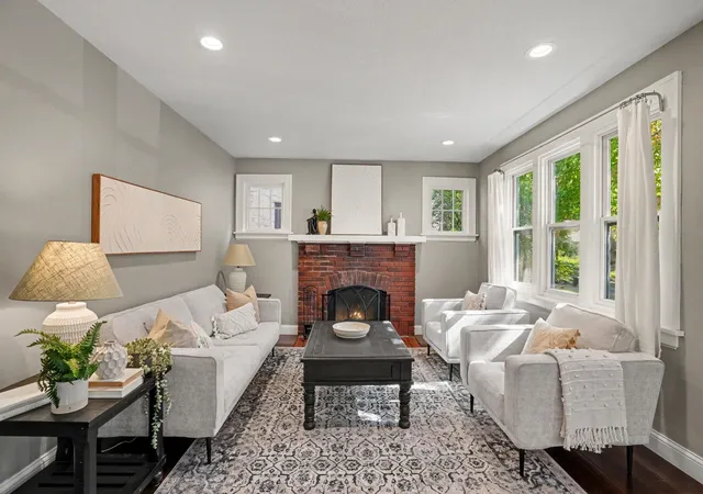 Photo 3 of Single family home for sale at 2115 Palace Ave, Saint Paul, MN 55105 | MLS# 7141173 | Listing updated on 2026-10-08