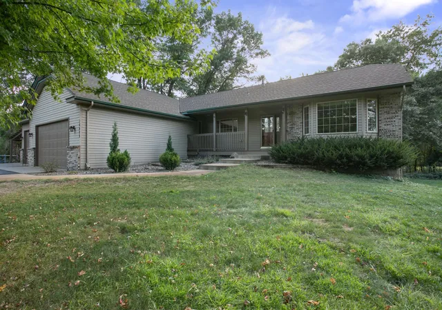 Photo 4 of Single family home for sale at 16682 Hanson Blvd NW, Andover, MN 55304 | MLS# 7141177 | Listing updated on 2026-10-09