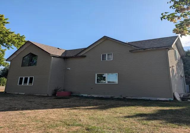 Photo 3 of Single family home for sale at 780 Elm St, Kindred, ND 58051 | MLS# 7141183 | Listing updated on 2026-09-15