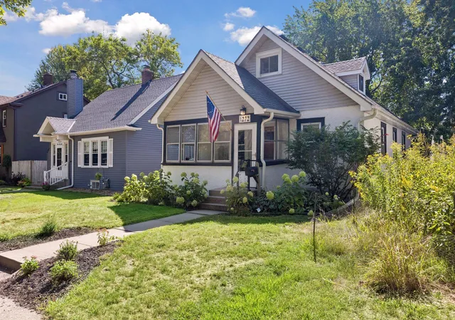 Photo 2 of Single family home for sale at 1272 Stanford Ave, Saint Paul, MN 55105 | MLS# 7141202 | Listing updated on 2026-09-18