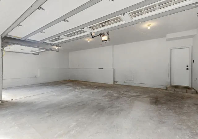 Photo 3 of Single family home for sale at 14964 River Oak Pl, Savage, MN 55378 | MLS# 7141211 | Listing updated on 2026-10-08