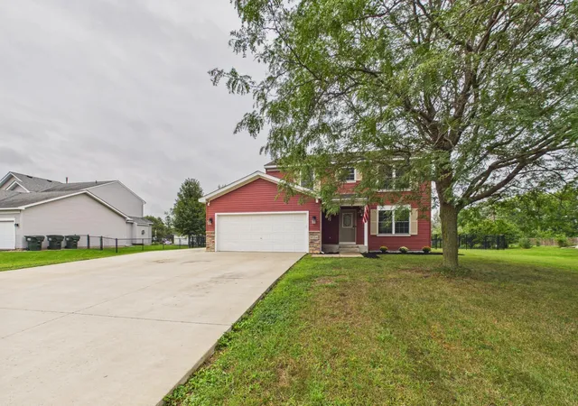 Photo 1 of Single family home for sale at 9334 204th Street W, Lakeville, MN 55044 | MLS# 7141228 | Listing updated on 2026-09-15