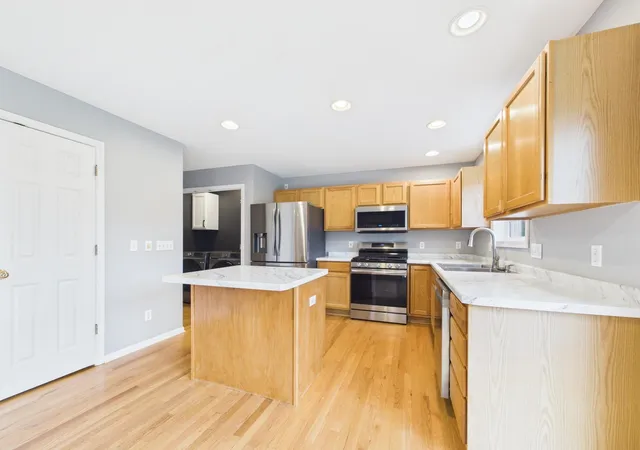 Photo 3 of Single family home for sale at 9334 204th Street W, Lakeville, MN 55044 | MLS# 7141228 | Listing updated on 2026-09-15