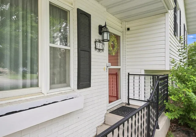 Photo 2 of Single family home for sale at 226 16th Street Ne, Owatonna, MN 55060 | MLS# 7141274 | Listing updated on 2026-09-12