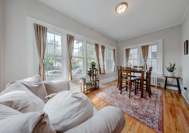 Listing Photo 4 - Condo for sale in building located at 3229 Hennepin Ave S, Minneapolis, MN 55408