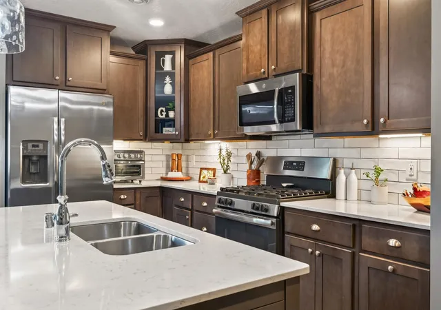 Photo 4 of Single family home for sale at 9933 5th Street Ln N, Lake Elmo, MN 55042 | MLS# 7141316 | Listing updated on 2026-09-30