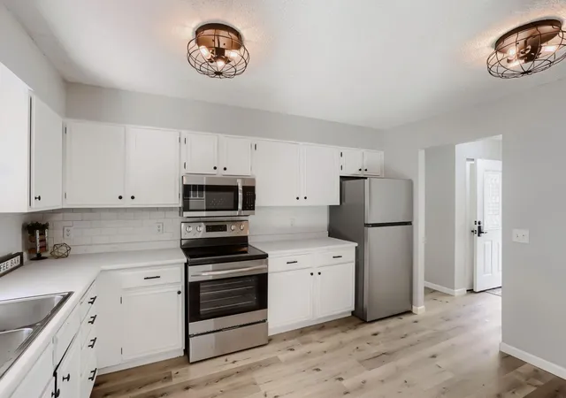 Photo 4 of Single family home for sale at 6417 Hodgson Rd, Circle Pines, MN 55014 | MLS# 7141324 | Listing updated on 2026-09-20