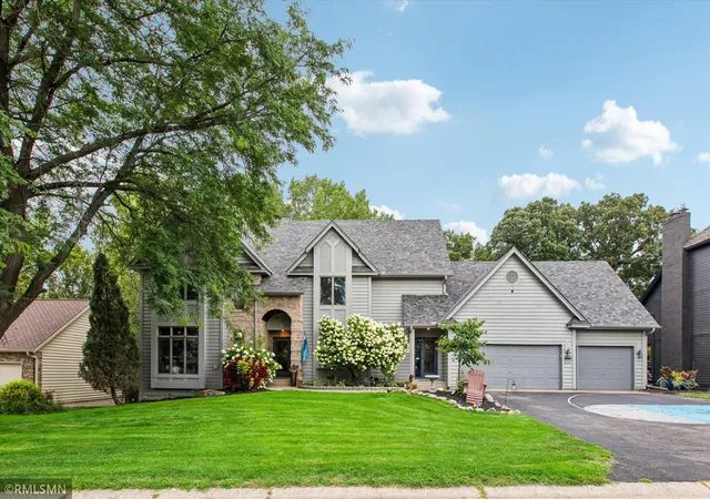 Photo 1 of Single family home for sale at 13789 Guild Ave, Saint Paul, MN 55124 | MLS# 7141325 | Listing updated on 2026-09-17