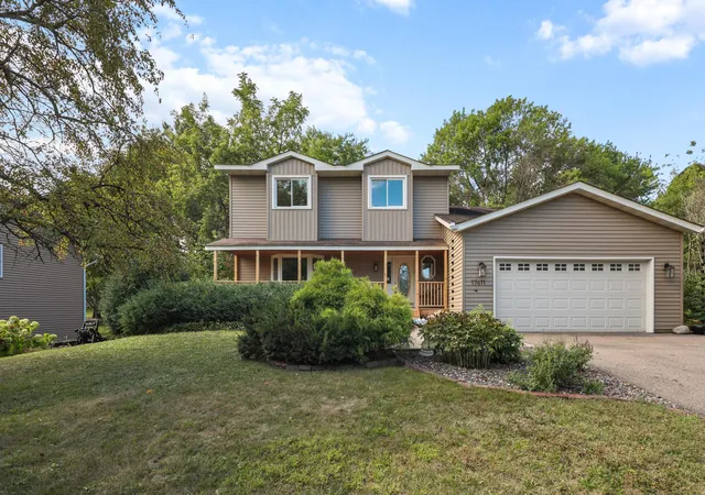 Photo 3 of Sale Pending at 17611 83rd Avenue N, Maple Grove, MN 55311 | MLS# 7141337 | Listing updated on 2026-09-29