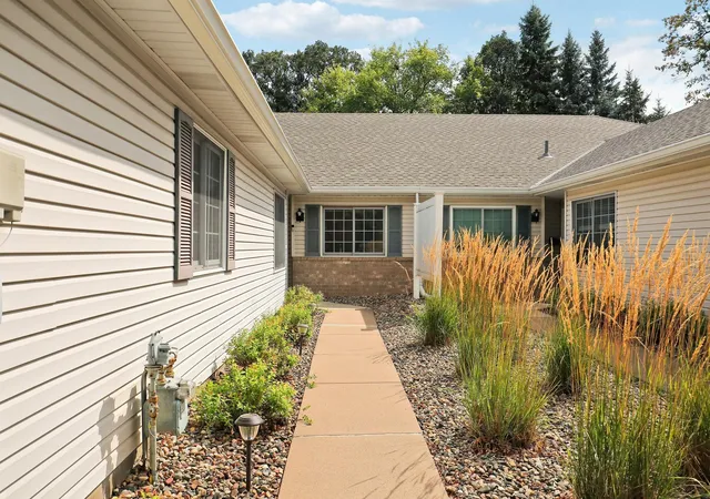 Photo 1 of Single family home for sale at 8953 Thomas Ln, Saint Paul, MN 55125 | MLS# 7141356 | Listing updated on 2026-09-14