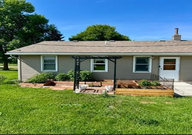 Photo 2 of Single family home for sale at 19042 95th Street Ne, Oak Park, MN 56357 | MLS# 7141360 | Listing updated on 2026-10-06