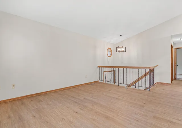 Photo 3 of Single family home for sale at 1547 Clemson Dr, Saint Paul, MN 55122 | MLS# 7141373 | Listing updated on 2026-10-14