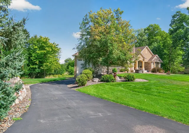 Photo 3 of Single family home for sale at 13457 Vickers St Ne, Andover, MN 55304 | MLS# 7141432 | Listing updated on 2026-09-19