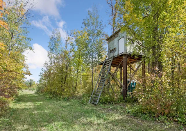 Photo 4 of Single family home for sale at 19184 State Hwy 27, Mc Gregor, MN 55760 | MLS# 7141449 | Listing updated on 2026-10-07
