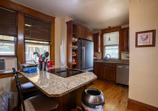 Photo 2 of Sale Pending at 1489 Sherburne Ave, Saint Paul, MN 55104 | MLS# 7141490 | Listing updated on 2026-10-21