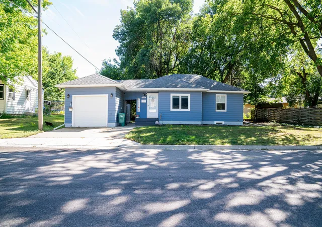 Single family home for sale at 124 E Emory St, Tracy, MN 56175 | MLS# 7141549