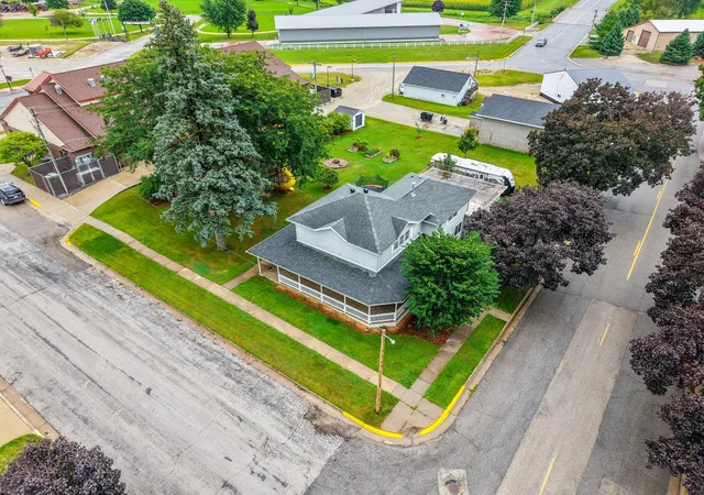 Photo 3 of Single family home for sale at 202 Maple St S, Mabel, MN 55954 | MLS# 7141555 | Listing updated on 2026-09-14