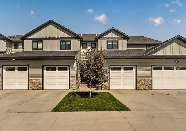 Photo 1 of Single family home for sale at 5205 Harvest Sq Pl Nw, Rochester, MN 55901 | MLS# 7141561 | Listing updated on 2026-09-12