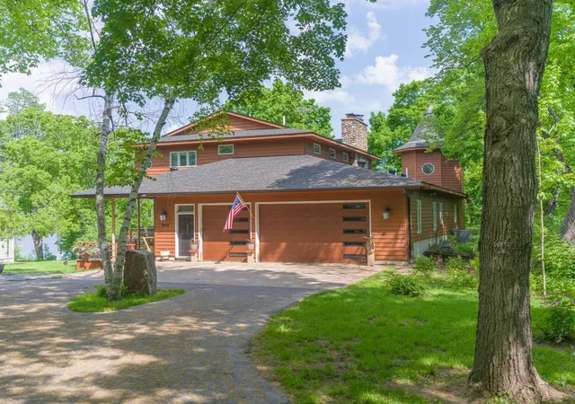 Photo 3 of Single family home for sale at 8906 Eyota Way, Onamia, MN 56359 | MLS# 7141579 | Listing updated on 2026-10-07