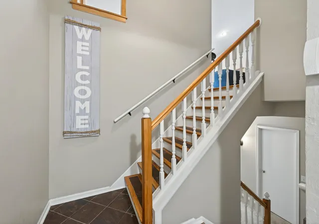 Photo 4 of Single family home for sale at 4302 Mccoll Dr, Savage, MN 55378 | MLS# 7141586 | Listing updated on 2026-09-12